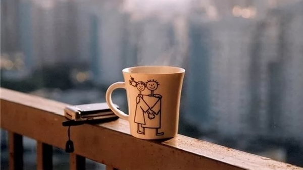 A calm morning moment with a mug and soft natural light